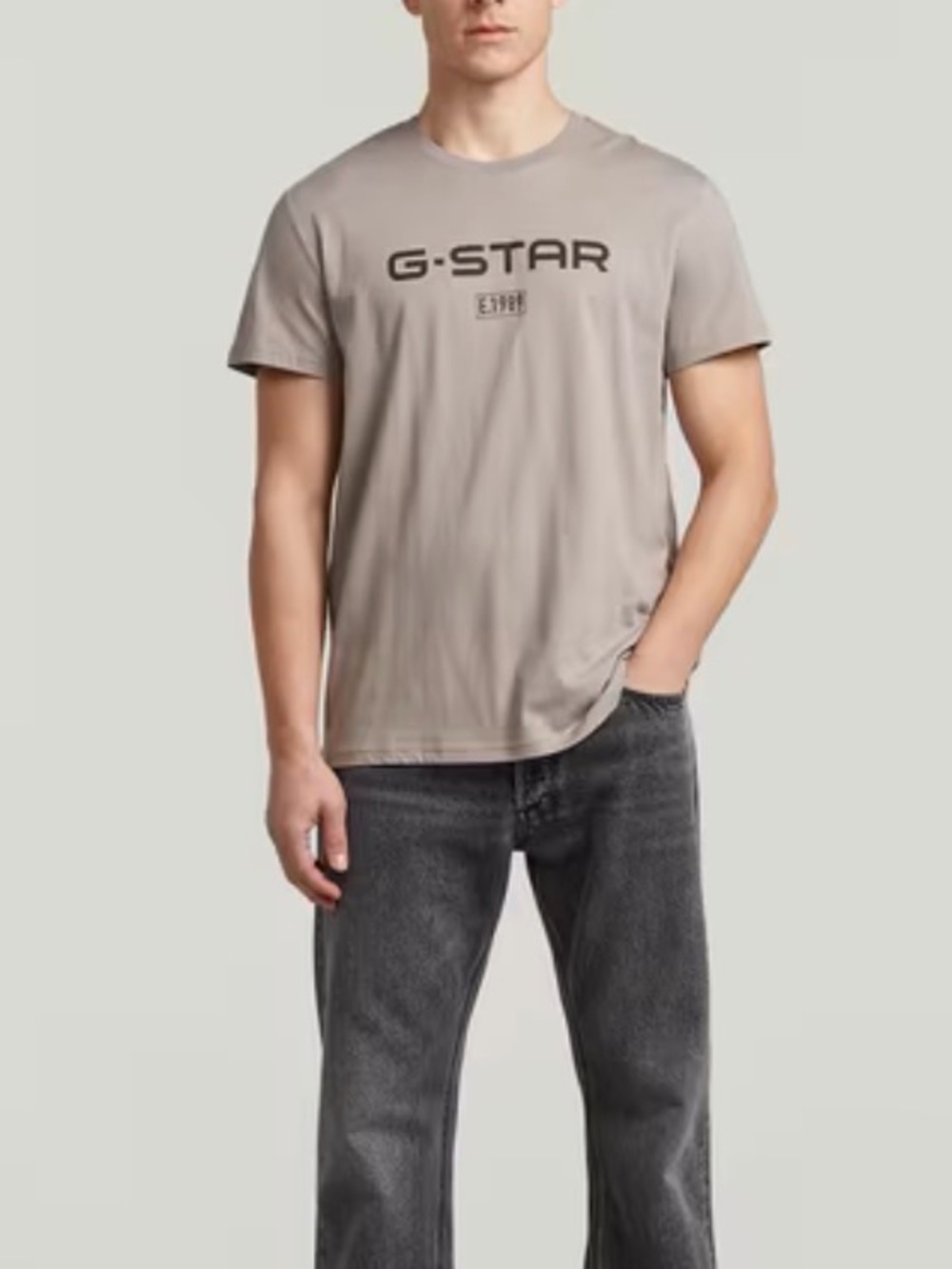 G-Star Short Sleeve Logo Tee in Light Beige - Picture 3 of 5